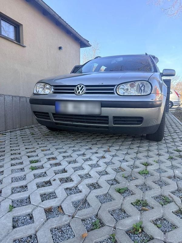 Gebraucht VW Golf IV Basis 101 PS (74 kW) 2002 Silber Kombi