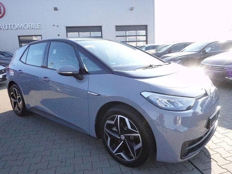 Gebraucht VW ID.3 Pro 106 kW (145 PS) 2021 Mondsteingrau Kleinwagen