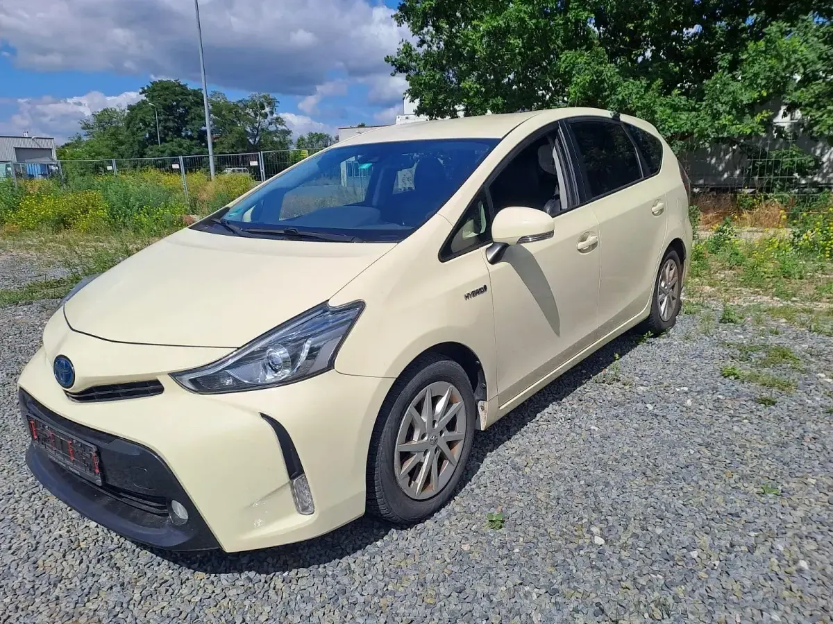Gebraucht Toyota Prius+ Comfort 99 PS (72 kW) 2019 Weiß Van / Kleinbus