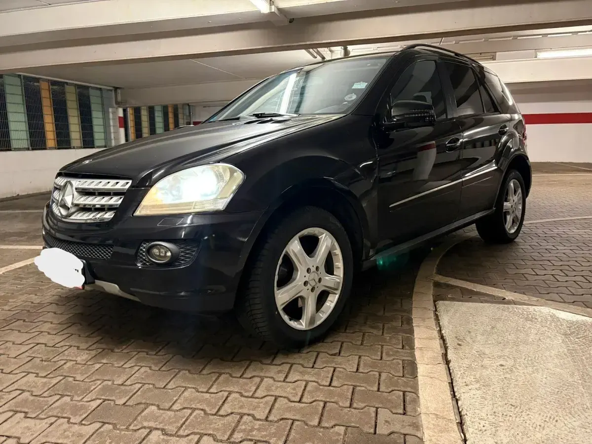 Gebraucht Mercedes ML280 190 PS (139 kW) 2008 Schwarz SUV