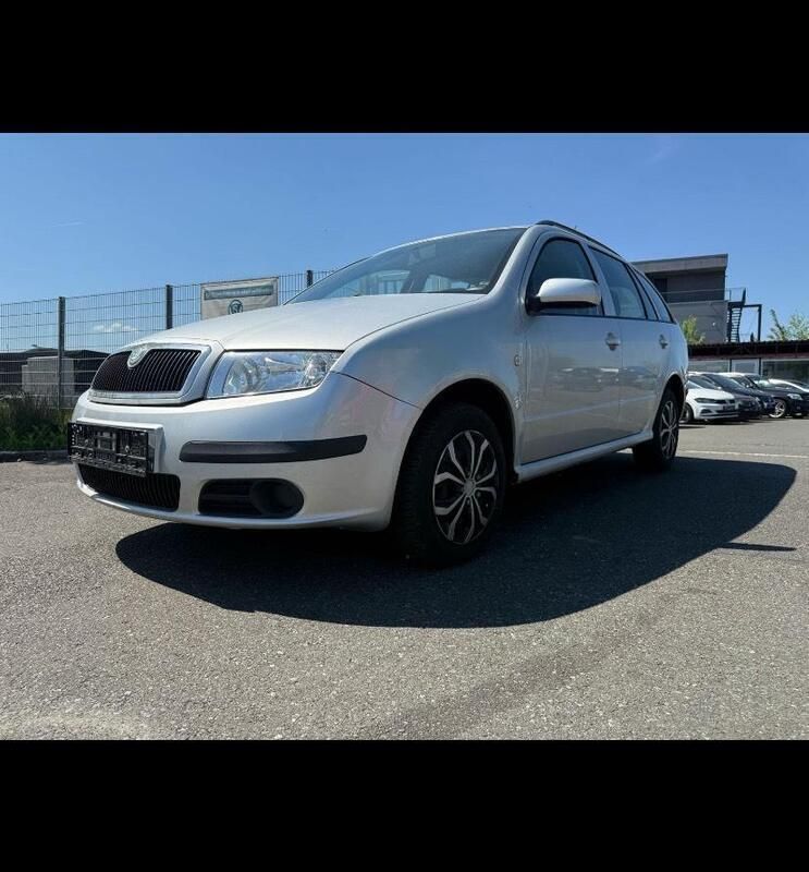 Grau Gebraucht 2007 Skoda Fabia Kombi | 1.800 € (Guter Preis) - Bild 1/4