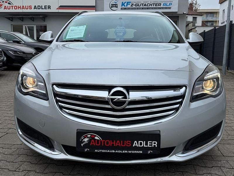 Gebraucht Opel Insignia Selection 140 PS (102 kW) 2014 Silber Kombi