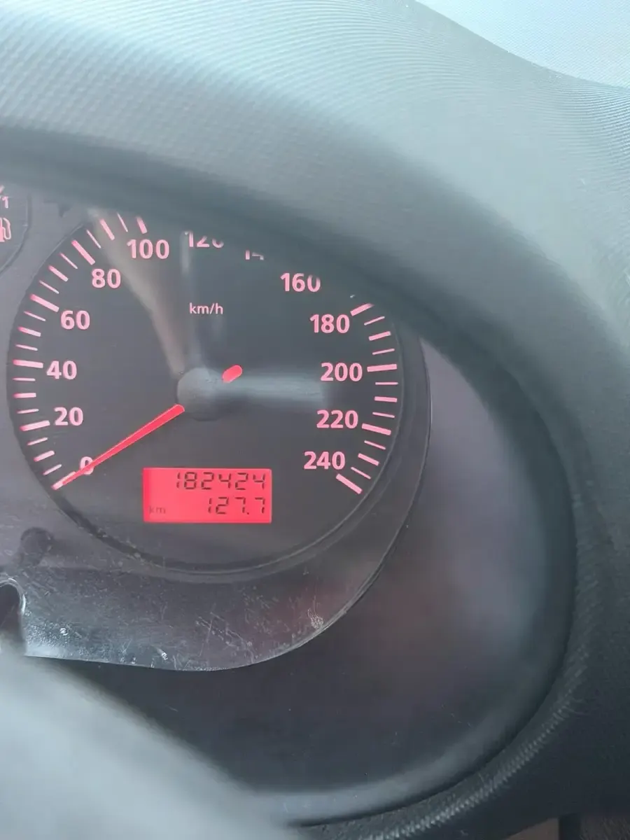 Gebraucht Seat Leon 105 PS (77 kW) 2002 Kleinwagen