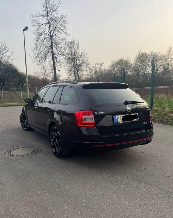 Gebraucht Skoda Octavia vRS 230 PS (169 kW) 2016 Schwarz Kleinwagen