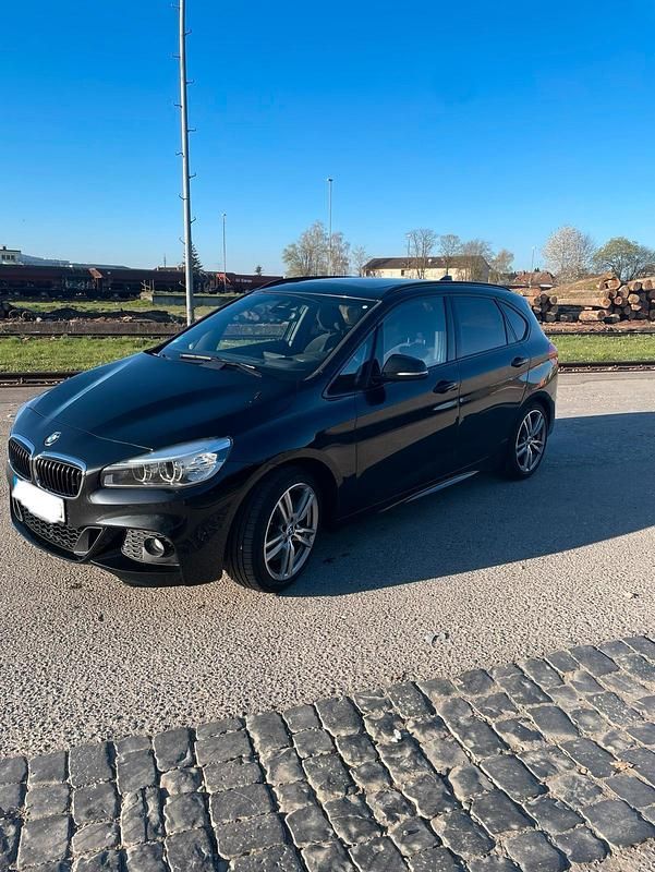 Gebraucht BMW 225 230 PS (169 kW) 2014 Schwarz Kombi