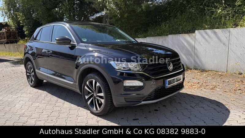 Schwarz Gebraucht 2021 VW T-Roc United SUV | 23.900 € (Fairer Preis) - Bild 1/4
