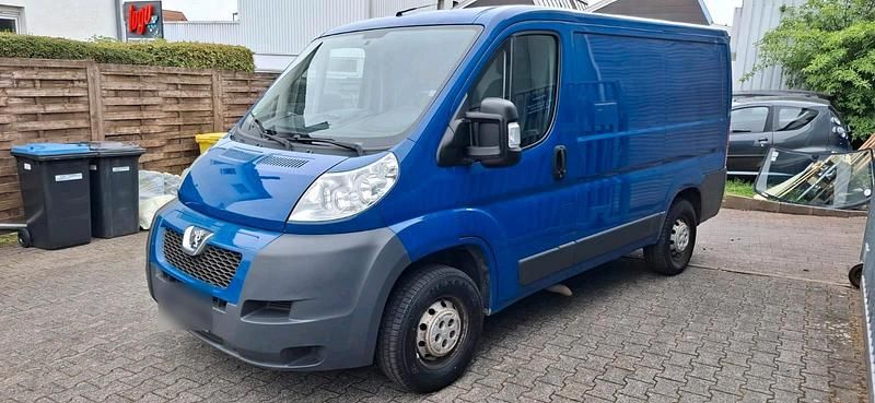 Gebraucht Peugeot Boxer 120 PS (88 kW) 2011 Blau Van