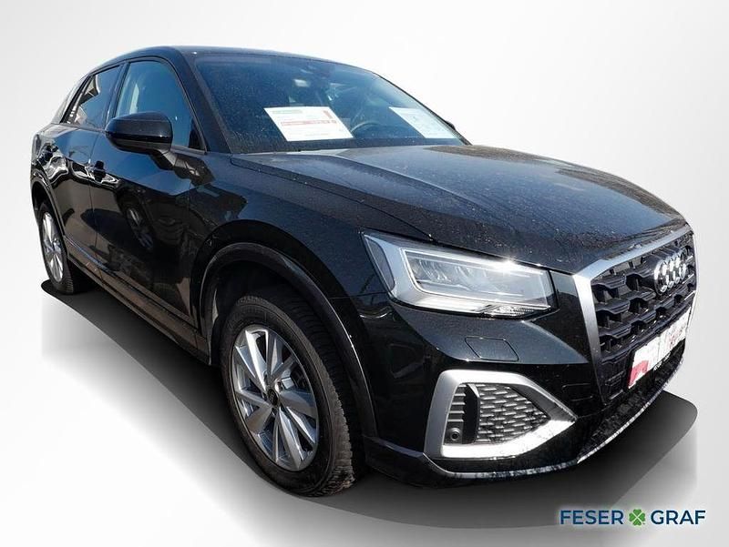 Gebraucht Audi Q2 Ambiente 150 PS (110 kW) 2025 Mythosschwarz metallic SUV