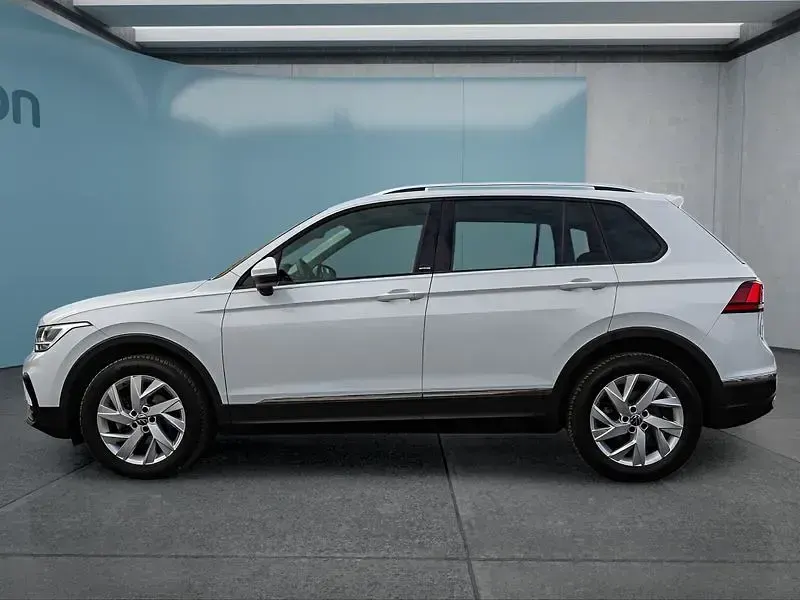 Gebraucht VW Tiguan 150 PS (110 kW) 2022 Weiß SUV