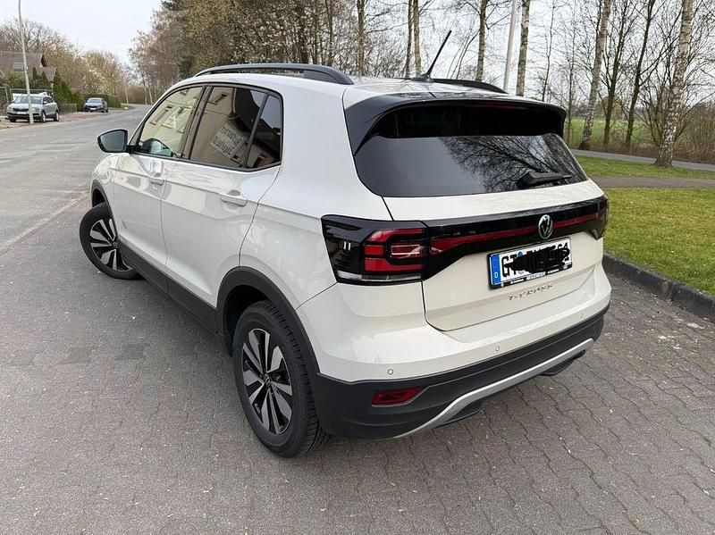 Gebraucht VW T-Cross Move 150 PS (110 kW) 2023 Grau SUV