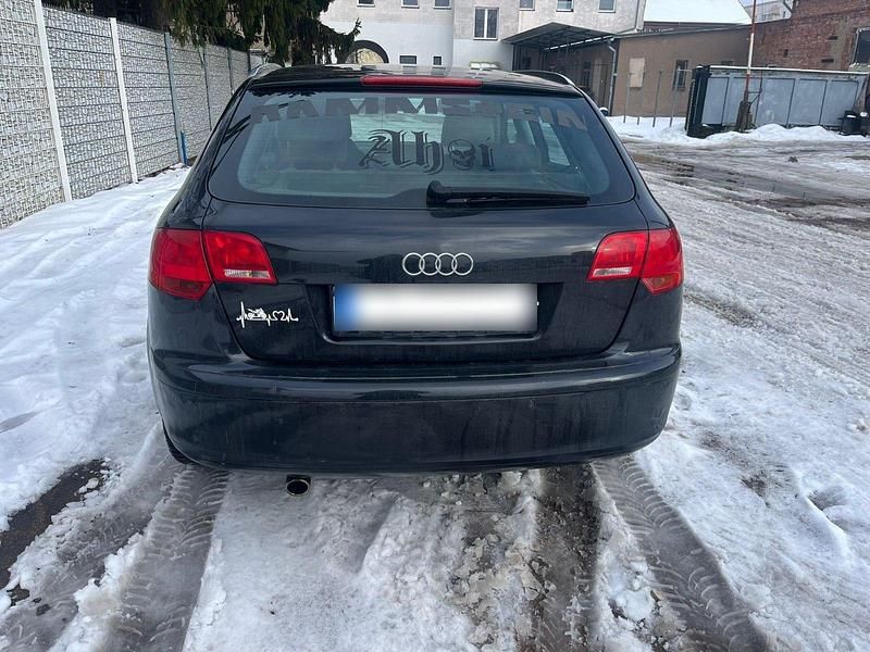 Gebraucht Audi A3 116 PS (85 kW) 2004 Schwarz Kleinwagen