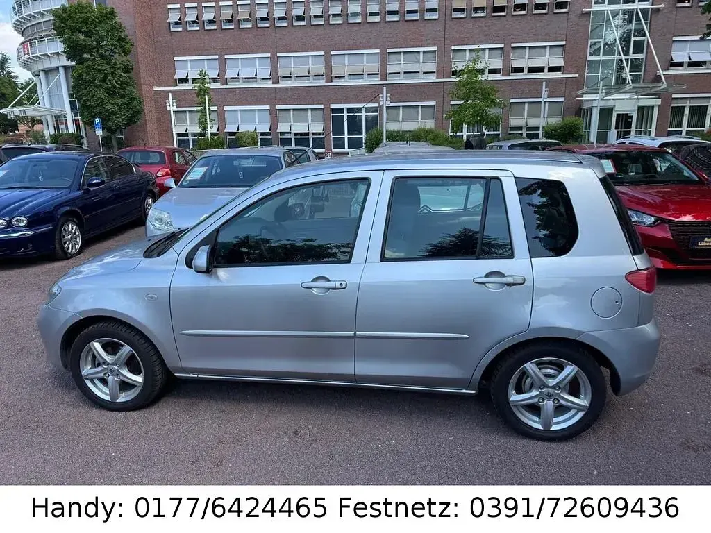 Gebraucht Mazda 2 80 PS (58 kW) 2004 Silber Kleinwagen