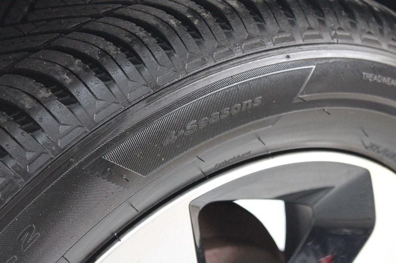 Gebraucht Nissan Juke N-Connecta 113 PS (83 kW) 2019 Blau SUV