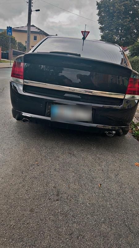 Gebraucht Opel Vectra OPC 147 PS (108 kW) 2009 Schwarz Limousine