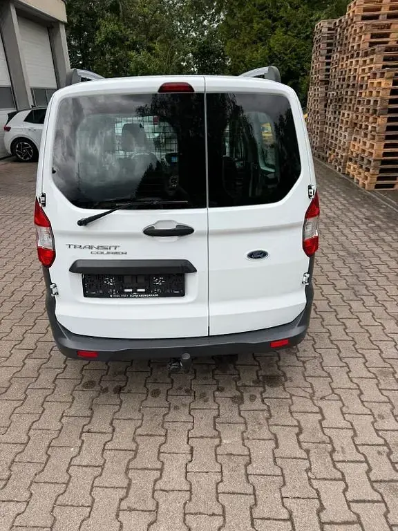 Gebraucht Ford Transit Trend 101 PS (74 kW) 2019 Weiß Van / Kleinbus