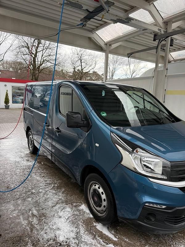 Second-hand Fiat Talento 88 CP (64 kW) 2020 Albastru Monovolum