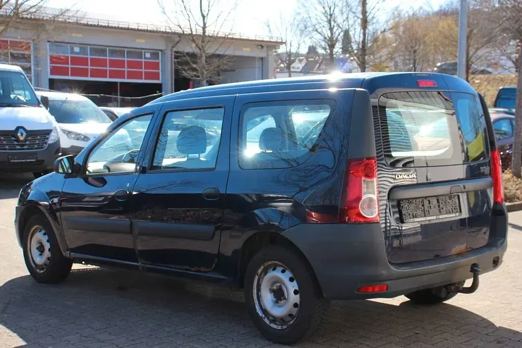 Gebraucht Dacia Logan MCV 75 PS (55 kW) 2010 Blau Limousine