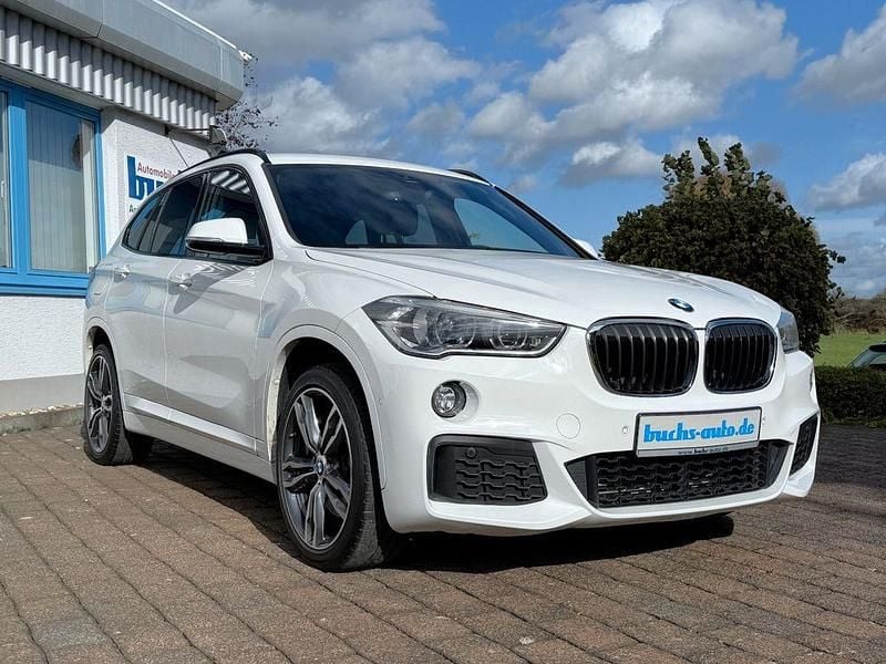 Alpinweiss iii Gebraucht 2018 BMW X1 M Sport SUV | 24.990 € (Guter Preis) - Bild 1/4