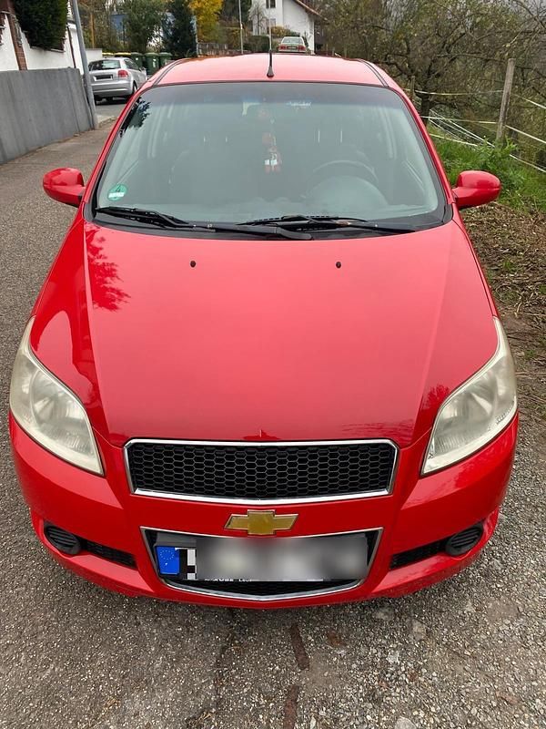 Rot Gebraucht 2009 Chevrolet Aveo Kleinwagen | 2.000 € (Fairer Preis) - Bild 1/4