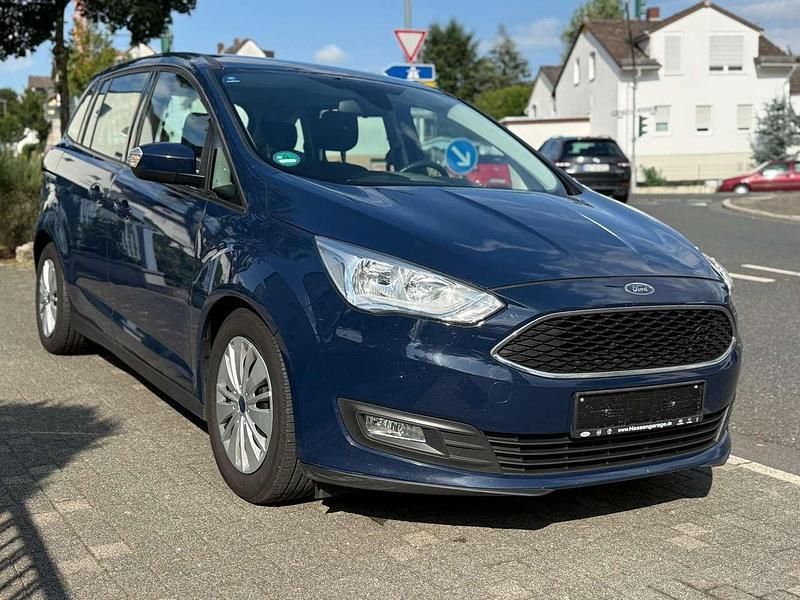 Blazer blue Gebraucht 2016 Ford Grand C-Max Business Edition Van / Kleinbus | 9.900 € (Guter Preis) - Bild 1/4