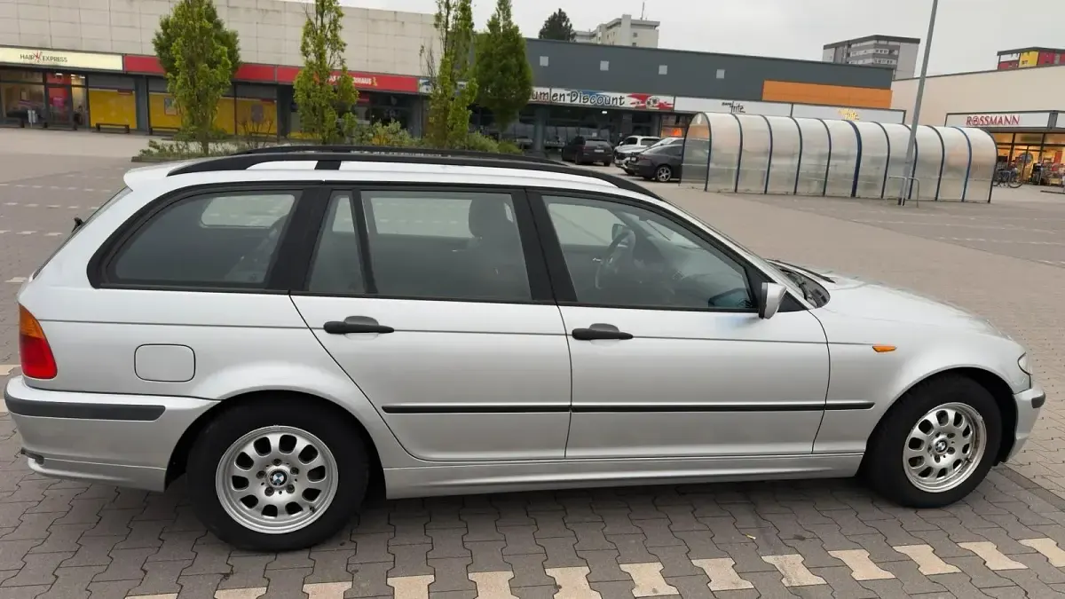 Gebraucht BMW 316 116 PS (85 kW) 2004 Silber Kombi