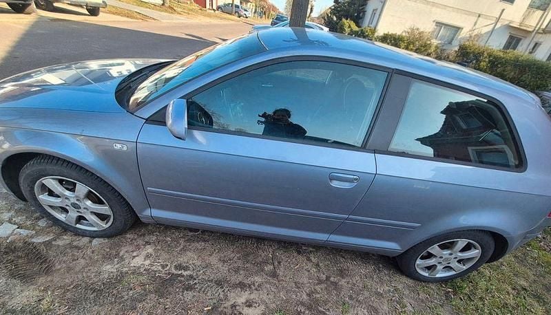 Gebraucht Audi A3 Ambiente 102 PS (75 kW) 2005 Silber Kleinwagen