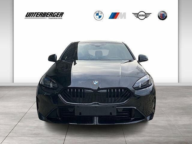 Gebraucht BMW 118 M Sport 150 PS (110 kW) 2024 Black sapphire Kleinwagen