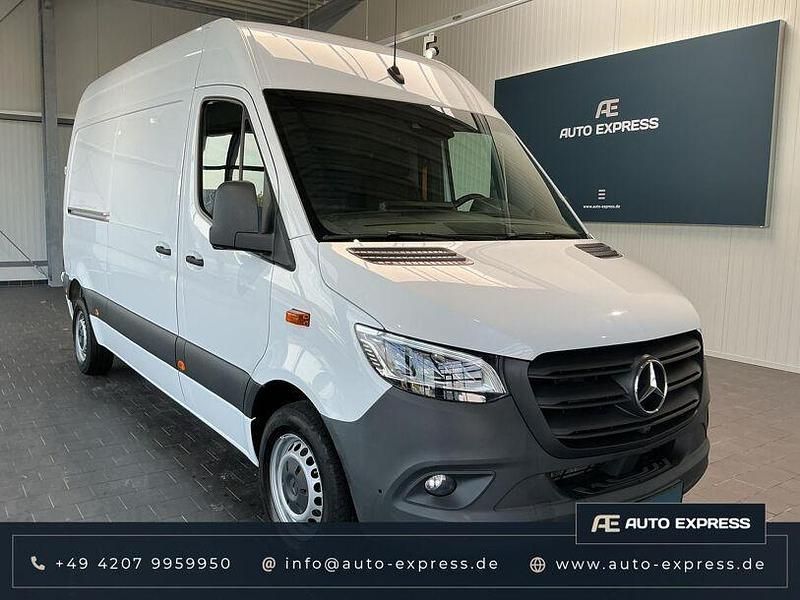 Weiß Gebraucht 2024 Mercedes Sprinter Van | 36.771 € (Superpreis) - Bild 1/4