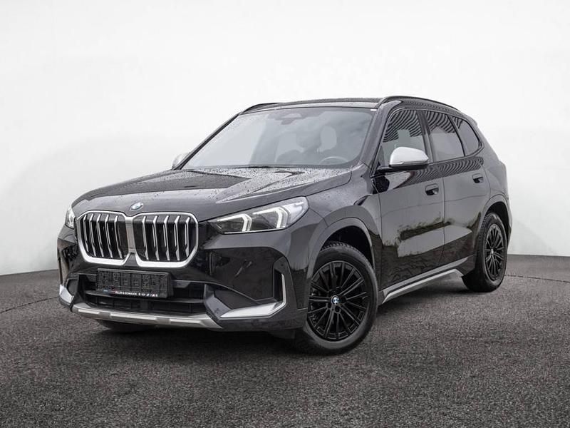Schwarz Gebraucht 2023 BMW X1 xLine SUV | 32.950 € (Guter Preis) - Bild 1/4
