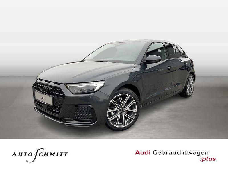 Manhattangrau metallic Gebraucht 2026 Audi A1 Sportback Advanced Kleinwagen | 29.900 € (Etwas zu teuer) - Bild 1/4