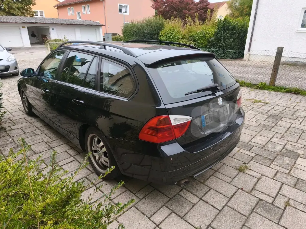Gebraucht BMW 320 163 PS (119 kW) 2007 Kombi