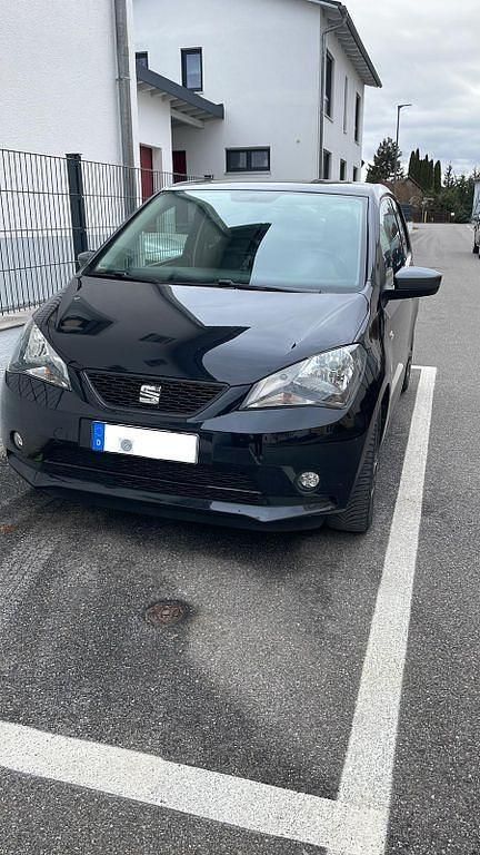 Gebraucht Seat Mii 75 PS (55 kW) 2016 Schwarz Kleinwagen