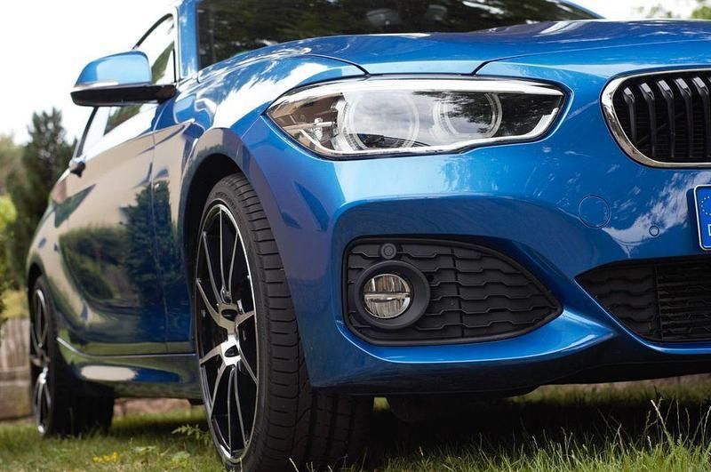 Blau Gebraucht 2016 BMW 125 M Sport Kleinwagen | 17.499 € (Etwas zu teuer) - Bild 1/4