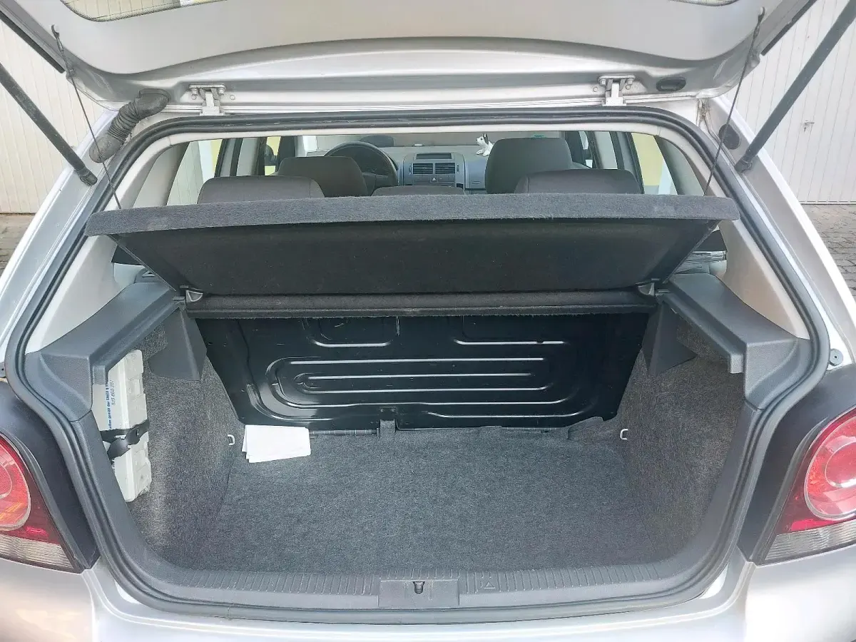 Gebraucht VW Polo 75 PS (55 kW) 2007 Silber Kleinwagen