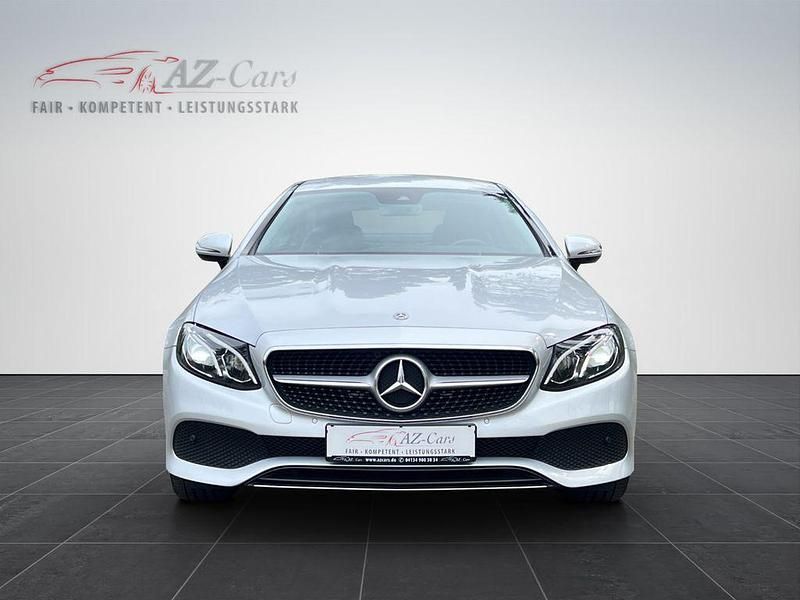 Gebraucht Mercedes E200 Avantgarde 184 PS (135 kW) 2018 Silber Coupé
