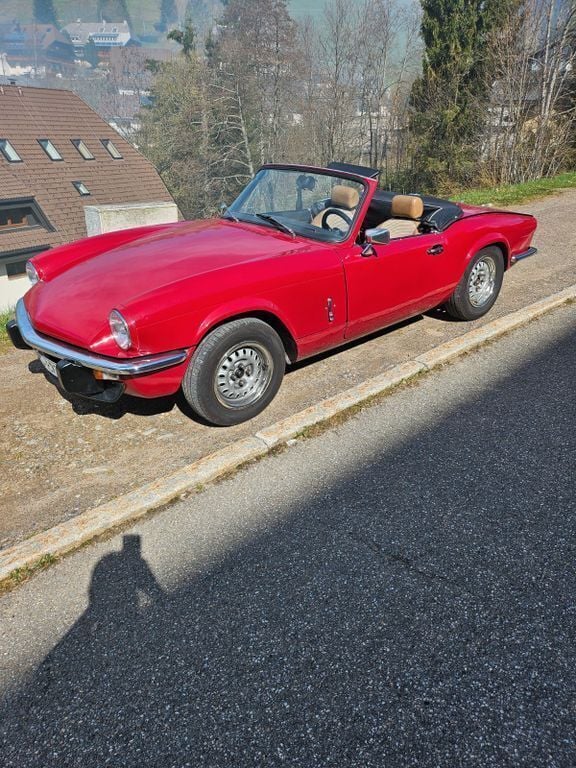 Rot Gebraucht 1978 Triumph Spitfire Cabrio | 10.000 € - Bild 1/4