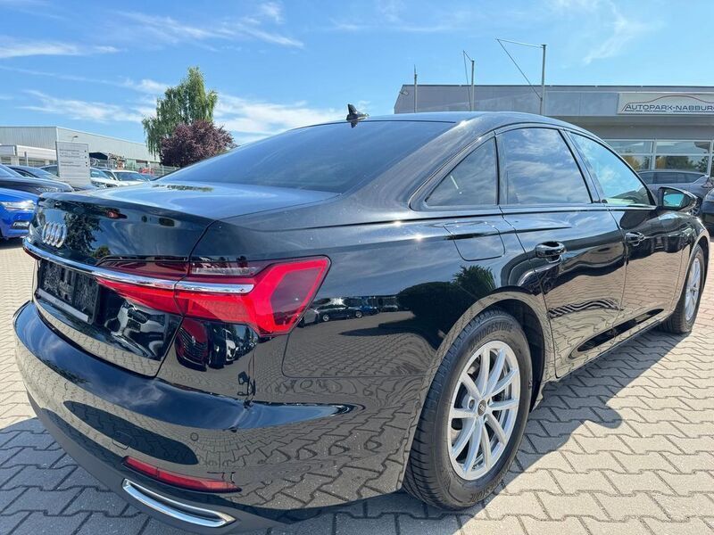 Gebraucht Audi A6 Basis 163 PS (119 kW) 2022 Schwarz Limousine