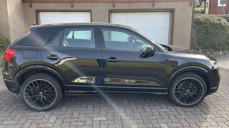 Gebraucht Audi Q2 Sport 190 PS (139 kW) 2017 Schwarz SUV