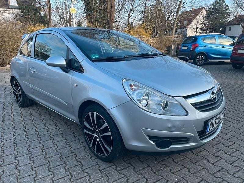 Gebraucht Opel Corsa 80 PS (58 kW) 2007 Silber Kleinwagen