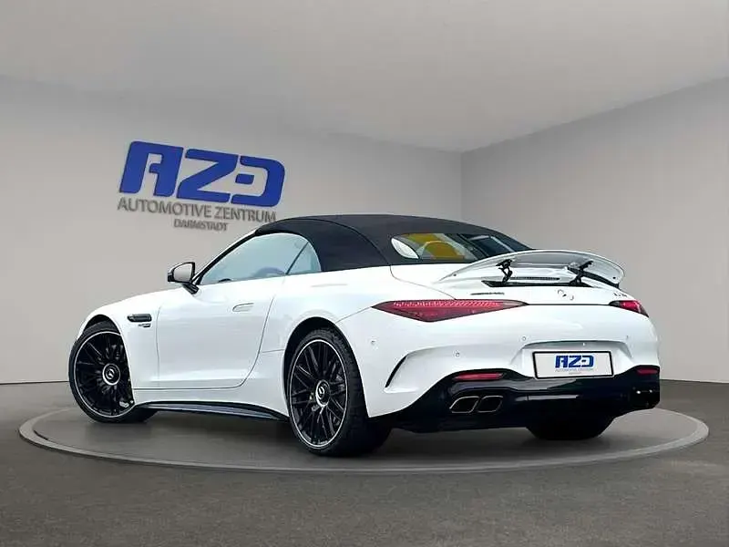 Gebraucht Mercedes SL63 AMG AMG 585 PS (430 kW) 2022 Opalithweiss  metalliclack Cabrio