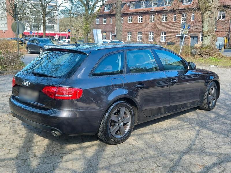 Gebraucht Audi A4 190 PS (139 kW) 2009 Grau Kombi