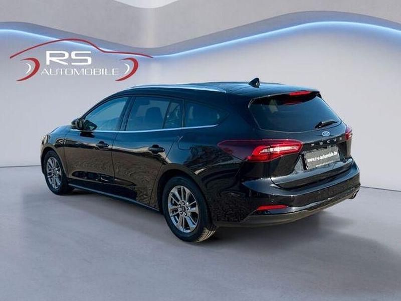 Gebraucht Ford Focus Style 116 PS (85 kW) 2023 Schwarz Kombi