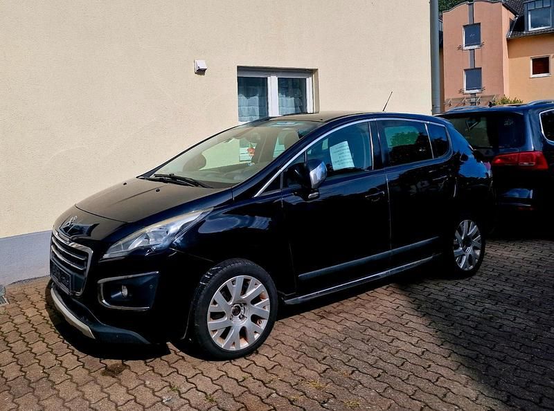 Schwarz Gebraucht 2015 Peugeot 3008 Business-Line SUV | 6.800 € (Fairer Preis) - Bild 1/4