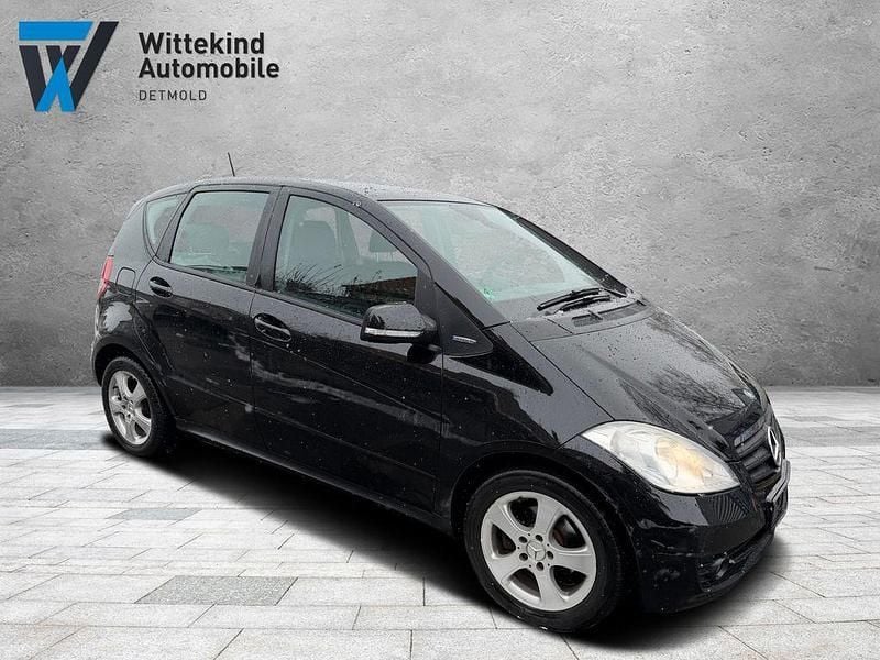 Gebraucht Mercedes A160 95 PS (69 kW) 2011 Schwarz Limousine