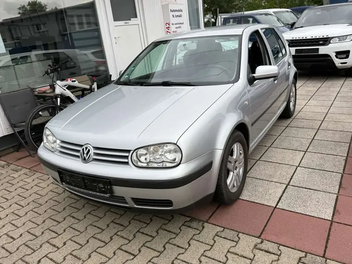 Gebraucht VW Golf IV Edition 102 PS (75 kW) 2001 Silber Limousine