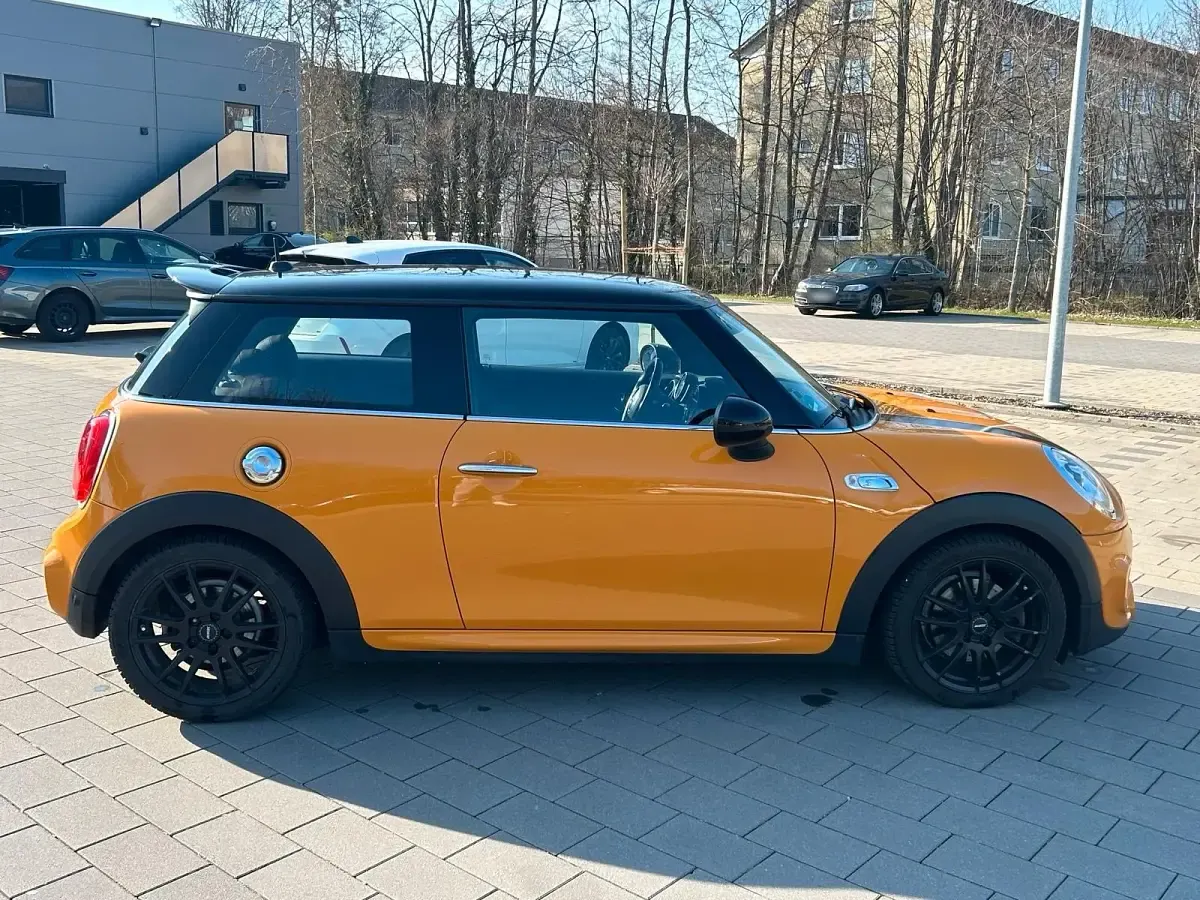 Gebraucht Mini Cooper S 192 PS (141 kW) 2017 Orange Kleinwagen