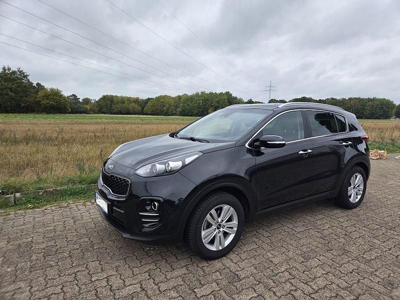 Schwarz Gebraucht 2018 Kia Sportage DREAM-TEAM Edition SUV | 15.499 € (Fairer Preis) - Bild 1/4