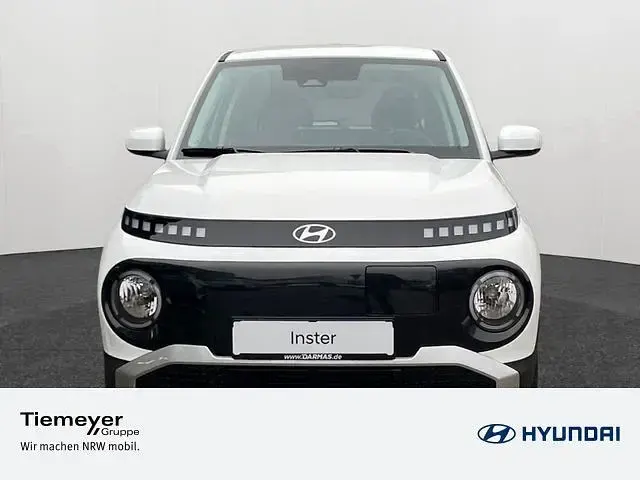 Neu Hyundai Inster Select 71 kW (97 PS) 2025 Weiß Kleinwagen