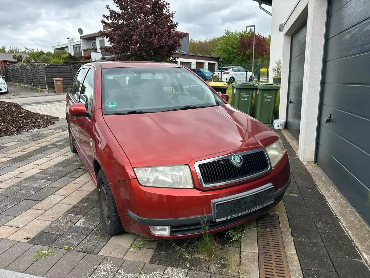 Używany Skoda Fabia 2001 Czerwony Hatchback