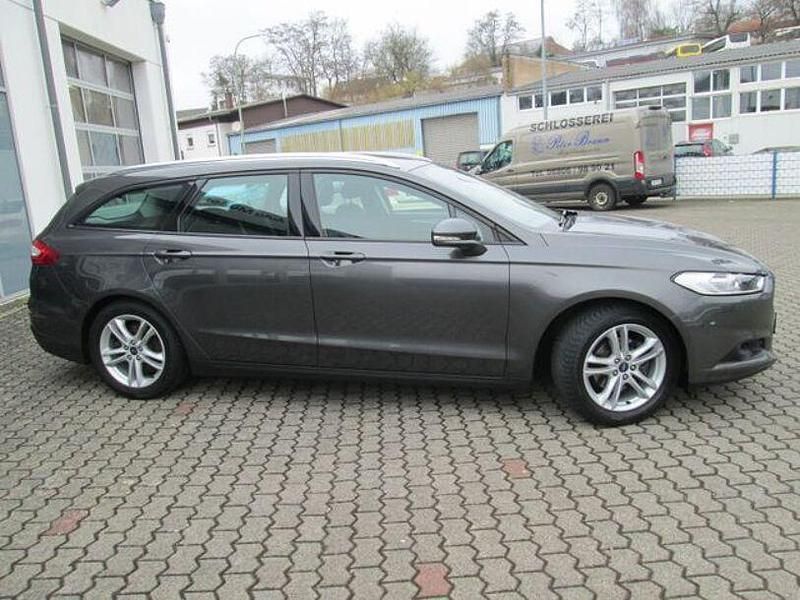 Gebraucht Ford Mondeo Trend 150 PS (110 kW) 2018 Grau Kombi